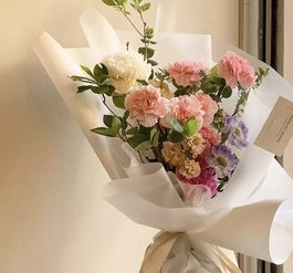 奇梅花道 教師節(jié)花禮新風(fēng)尚，驚艷賣(mài)花人與買(mǎi)花人的收藏級(jí)選擇